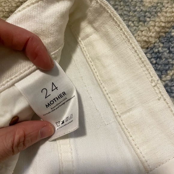 MOTHER denim tomcat ankle jeans, white with distressing, size 24 - Picture 6 of 7